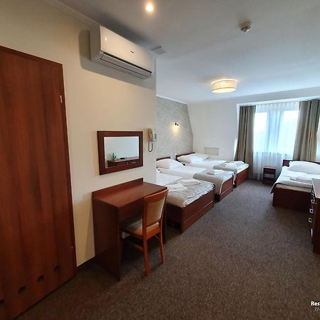 Hotel Palacowa Narol Extérieur photo