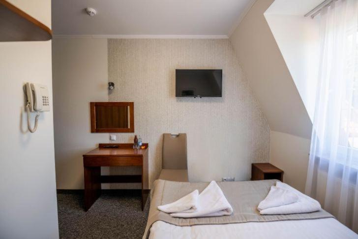 Hotel Palacowa Narol Extérieur photo