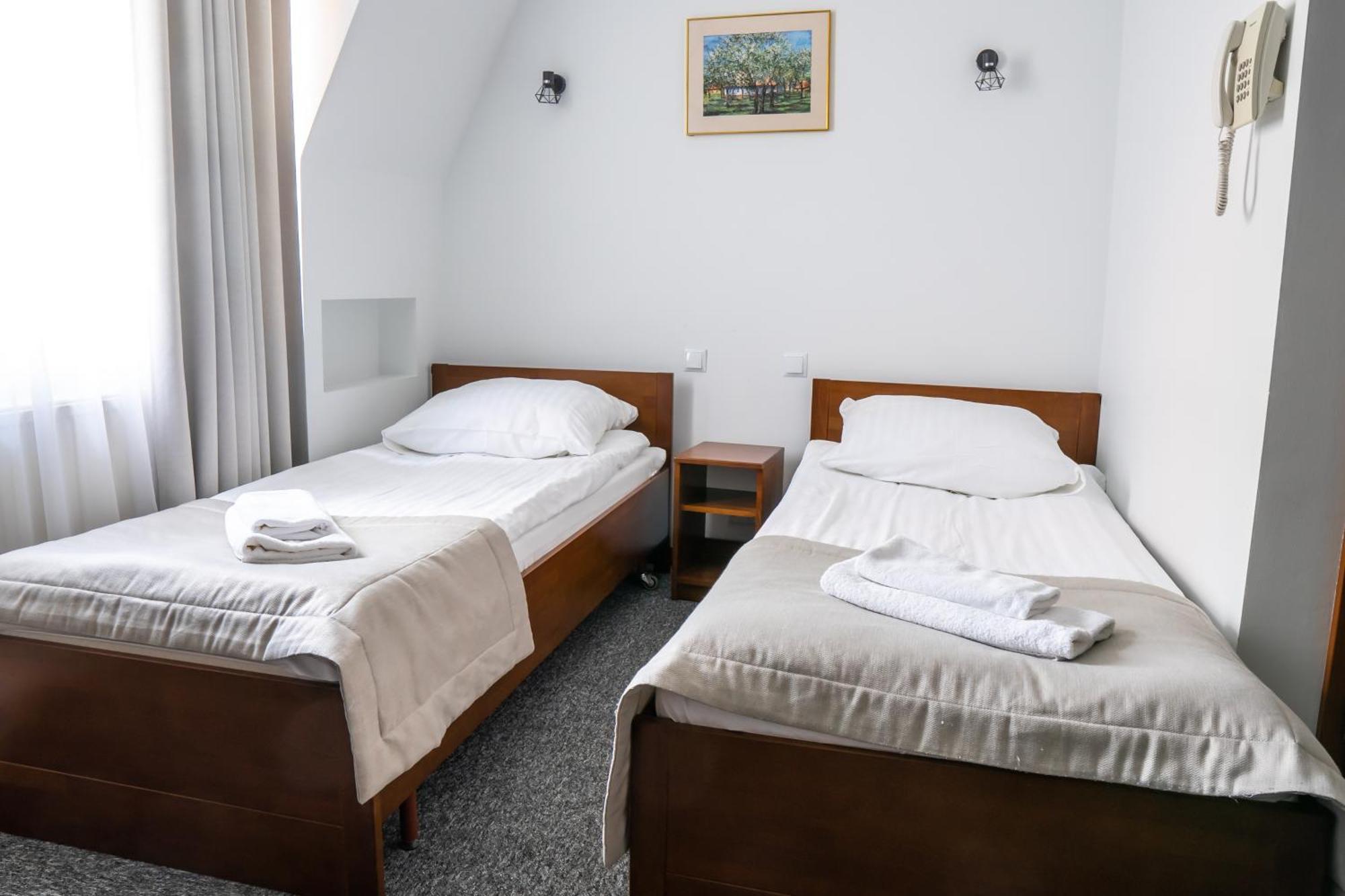 Hotel Palacowa Narol Extérieur photo